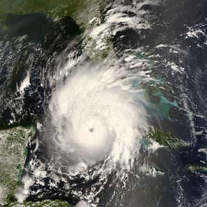 cyclone threat to andhra, cyclone threat to ap, cyclone threat to tamil nadu, cyclone alert for Tamil Nadu